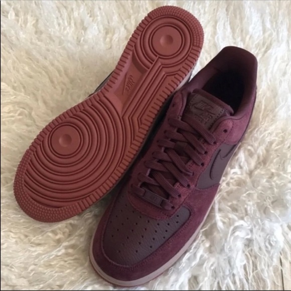 NWT Nike Air Force  1 Premium Burgundy - Picture 9 of 9